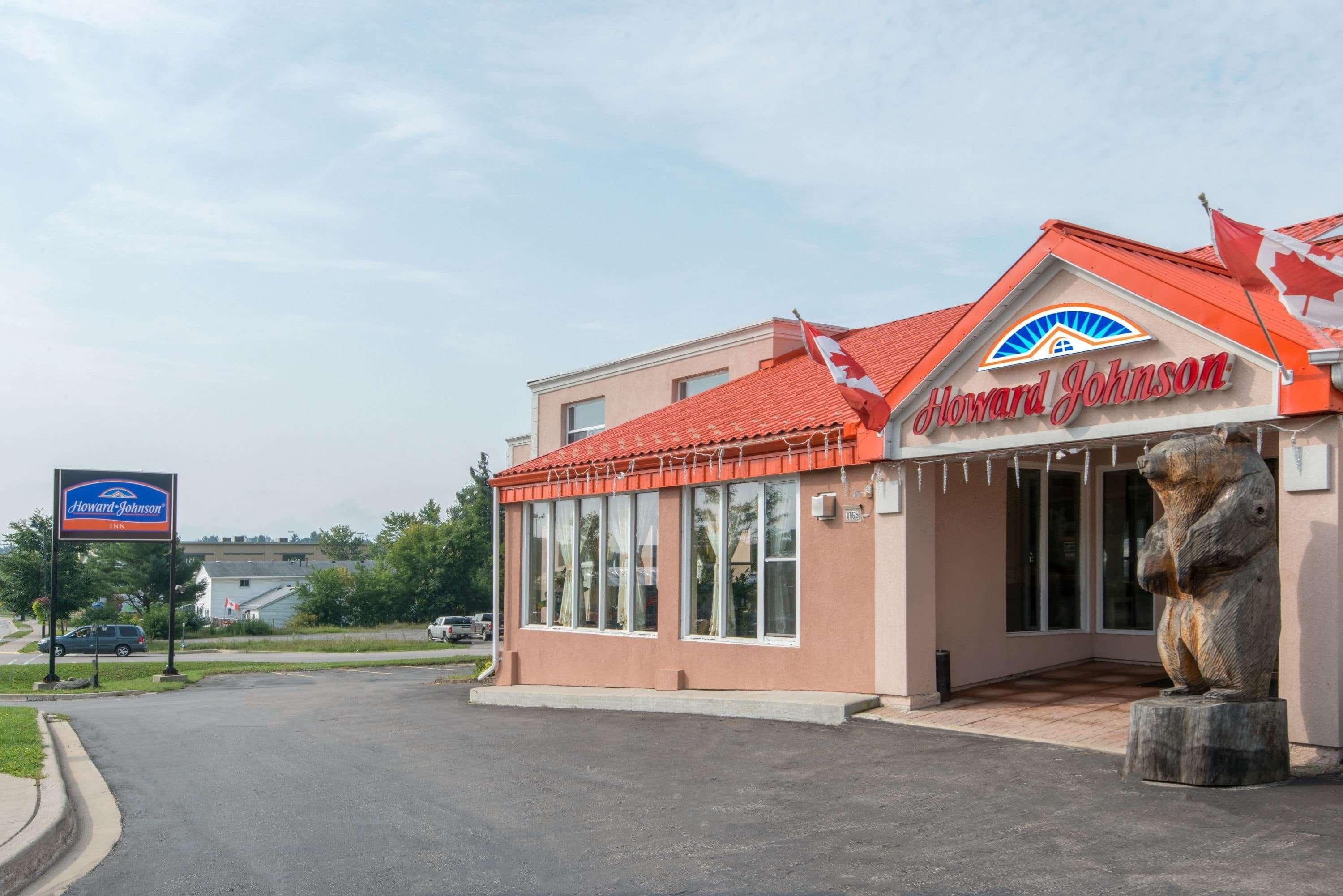 Howard Johnson By Wyndham Gravenhurst Εξωτερικό φωτογραφία